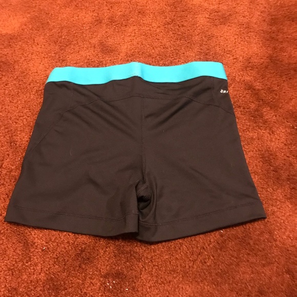 Nike Pro Spandex - Picture 2 of 4